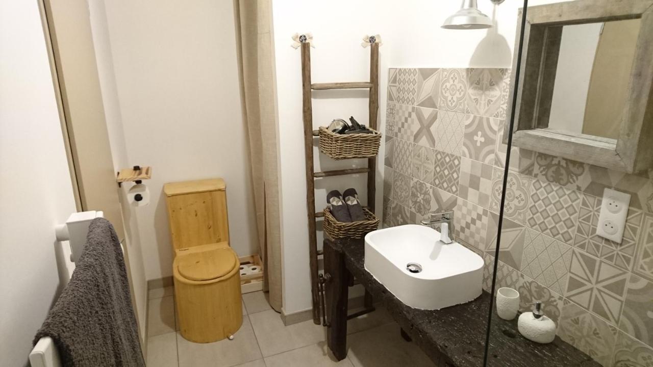 בסה-א-סנט-אנסטאיס Chambres D'Hotes Villa Chantebise מראה חיצוני תמונה